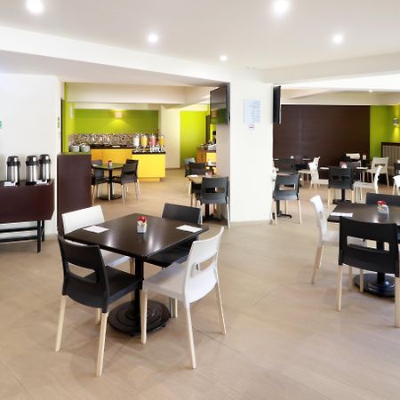 Holiday Inn Express Mexico Aeropuerto By Ihg Екстериор снимка
